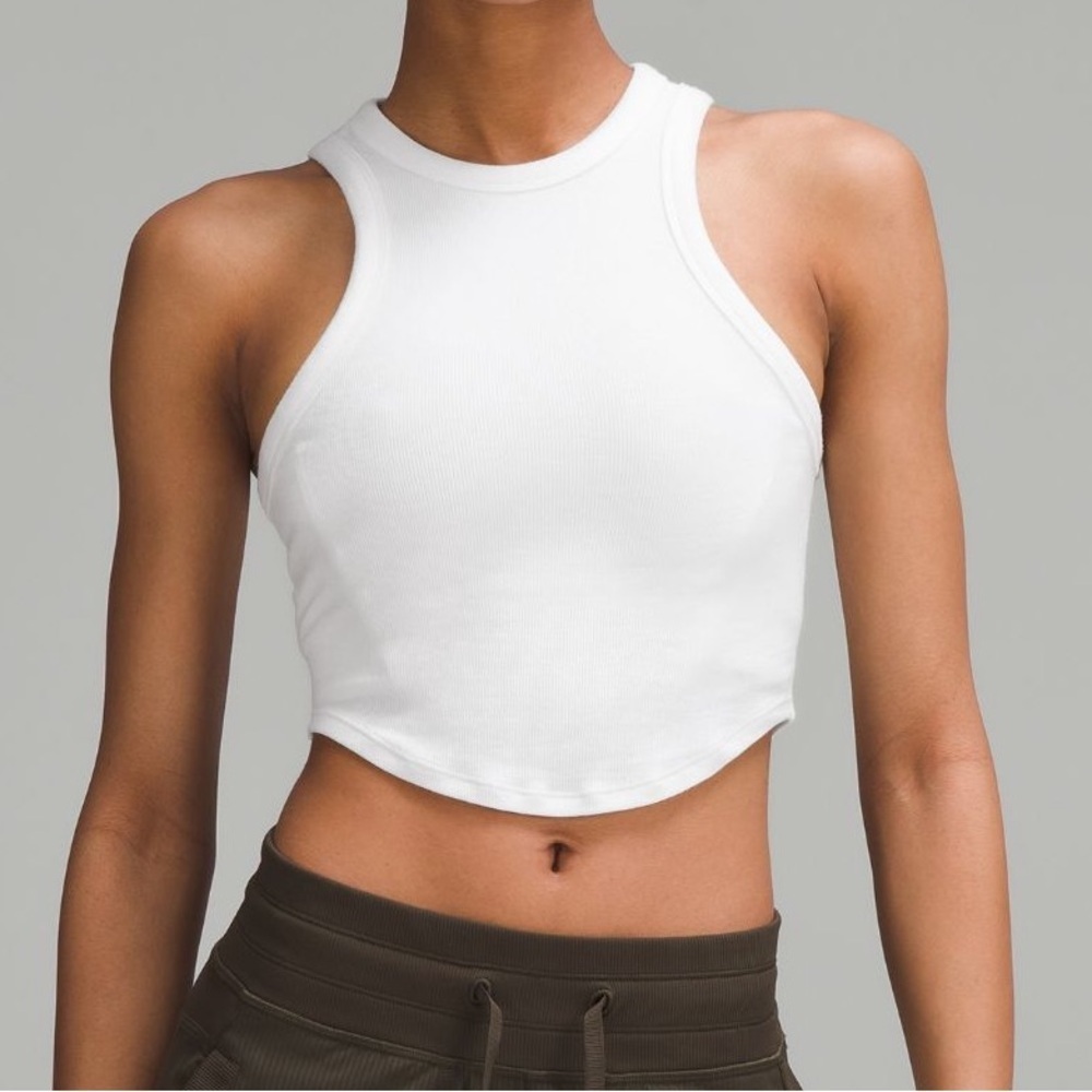 BNWT lululemon hold tight cropped tank